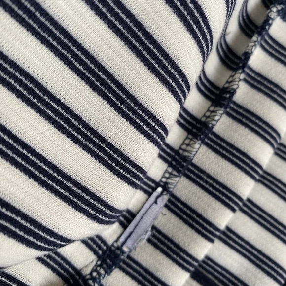 Madewell Gallerists Navy and White Ponte Striped 3/4 Sleeve Top Size XSmall - Picture 13 of 13